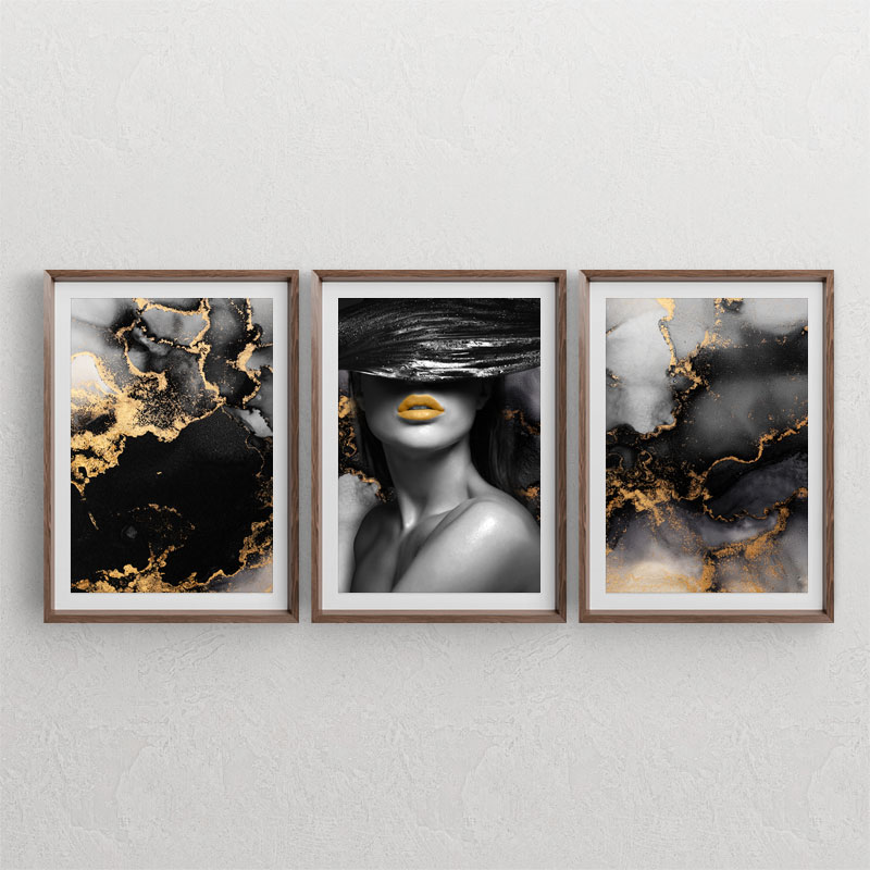 ست سه تابلوی دکوراتیو با طرح آبسترکت سیاه با افکت های طلایی و تابلوی دختر جوان با برگ روی صورت